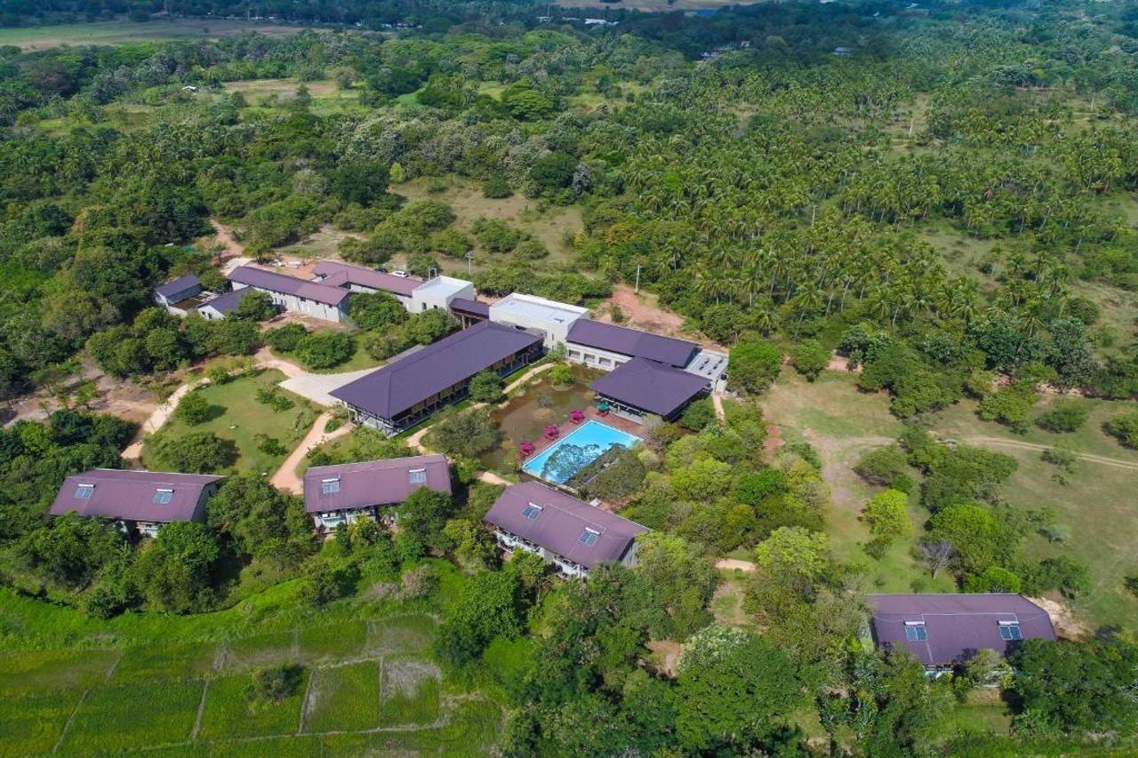 Tropical Life Resort And Spa Dambulla Exterior photo